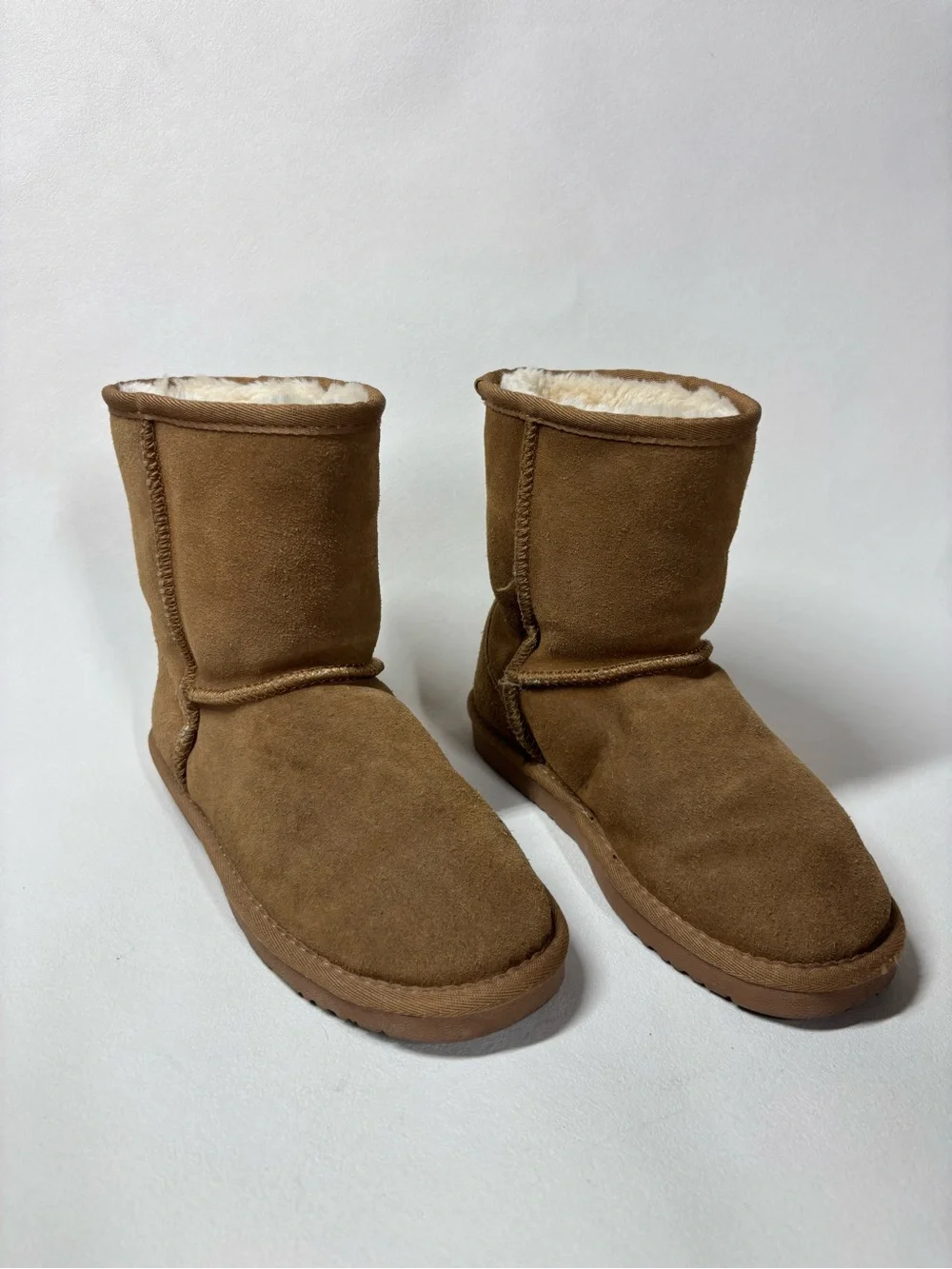 Dream Pairs Brown Faux Suede Shearling Lined Boots Size 4